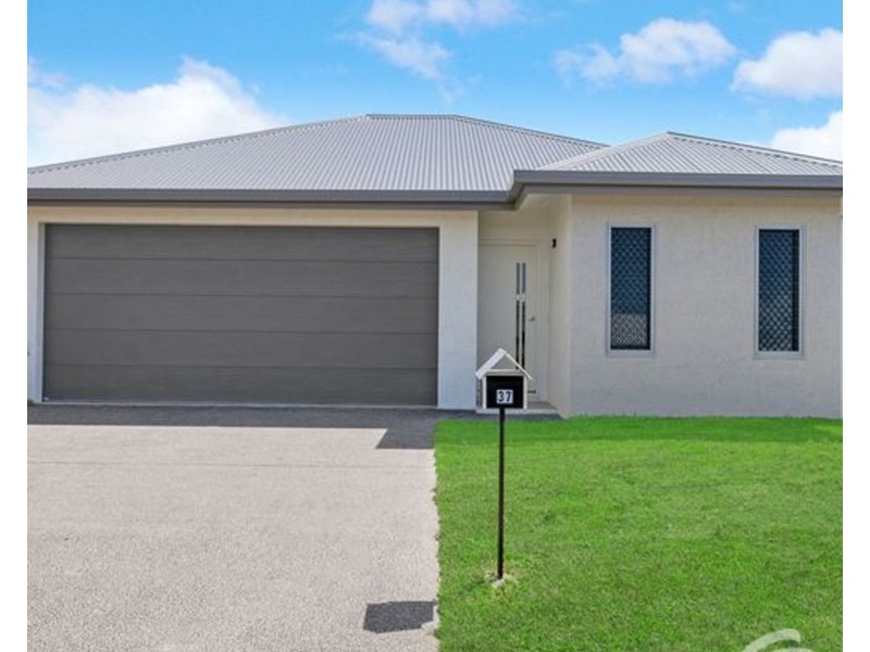37 Tiller Circuit, Trinity Beach QLD 4879