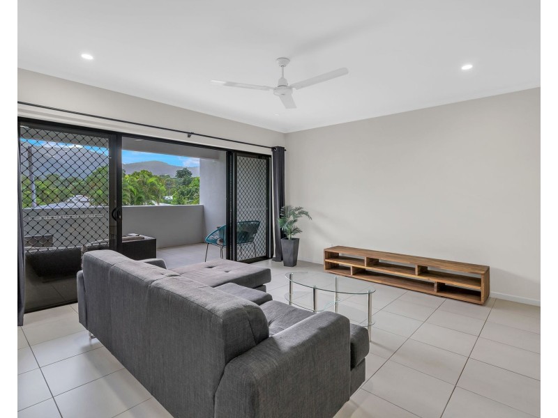 3/9 Mintaro Crescent, Woree QLD 4868