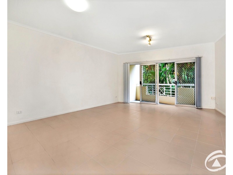 11/25 Digger Street, Cairns North QLD 4870