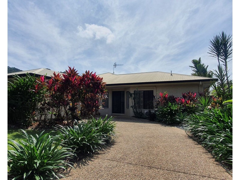 4 Talia Street, Caravonica QLD 4878
