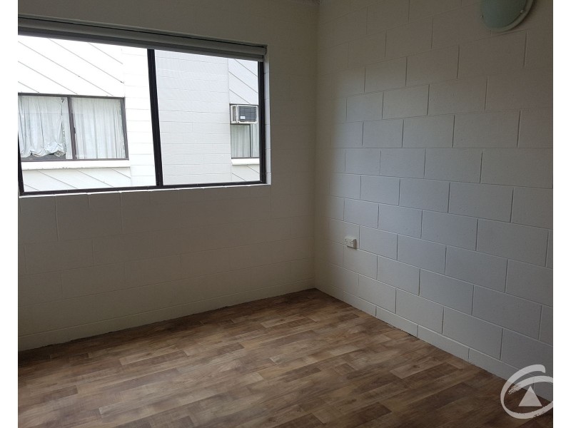 12/173 Mayers Street, Manunda QLD 4870