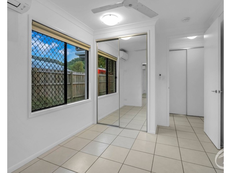 27 John Malcolm Street, Redlynch QLD 4870