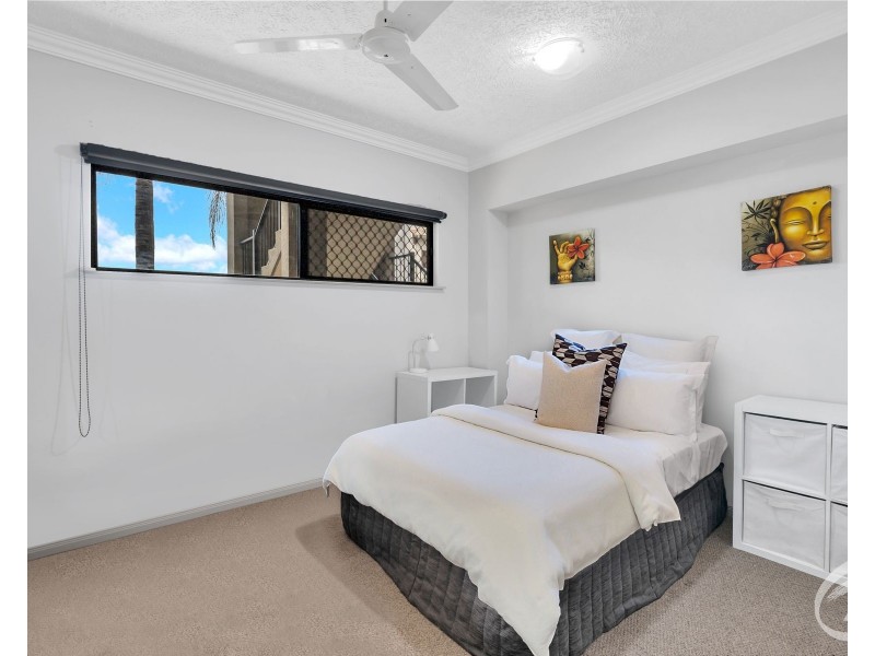 122/2-8 Rigg Street, Woree QLD 4868