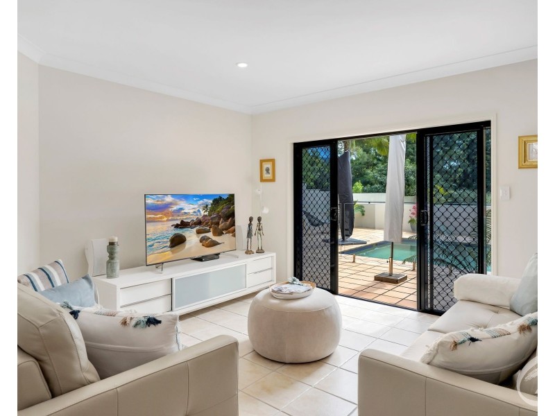 16 Green Avenue, Kewarra Beach QLD 4879