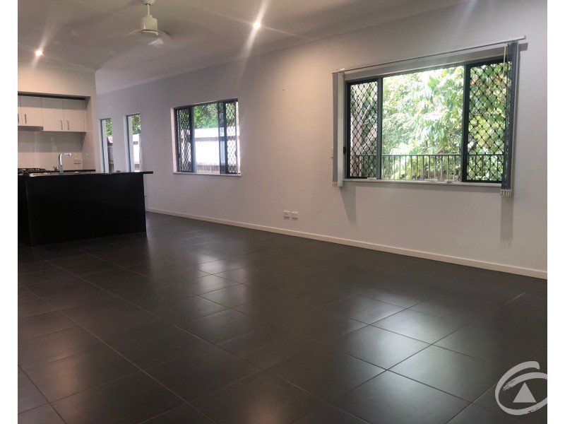 21 Starboard Street, Trinity Beach QLD 4879