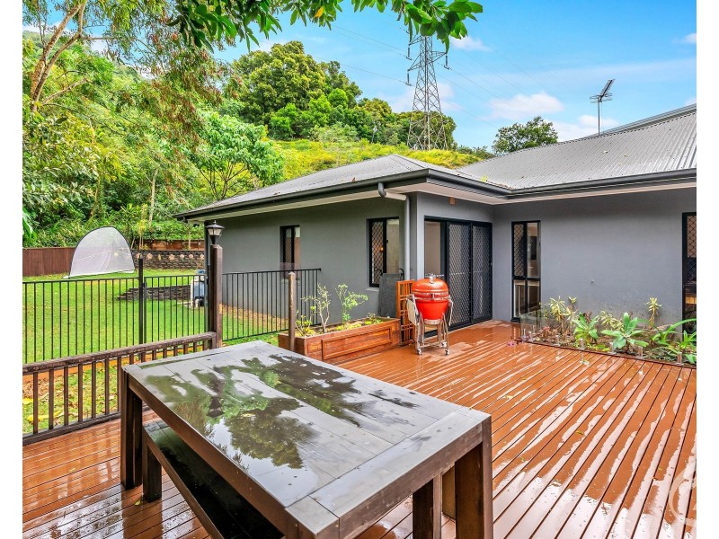 5 Tarwhine Close, Kanimbla QLD 4870