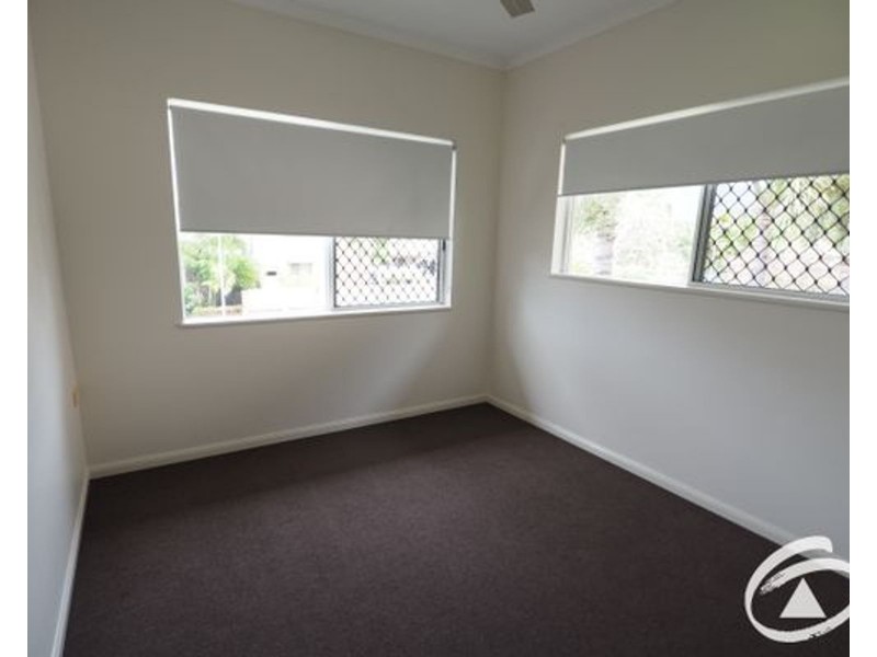 11/2 Grantala Street, Manoora QLD 4870