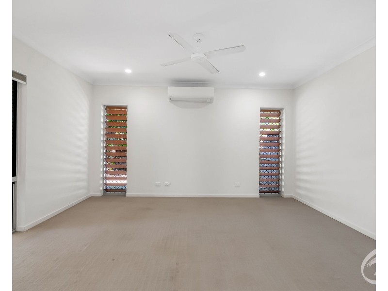 2 Oakville Parade, Trinity Park QLD 4879