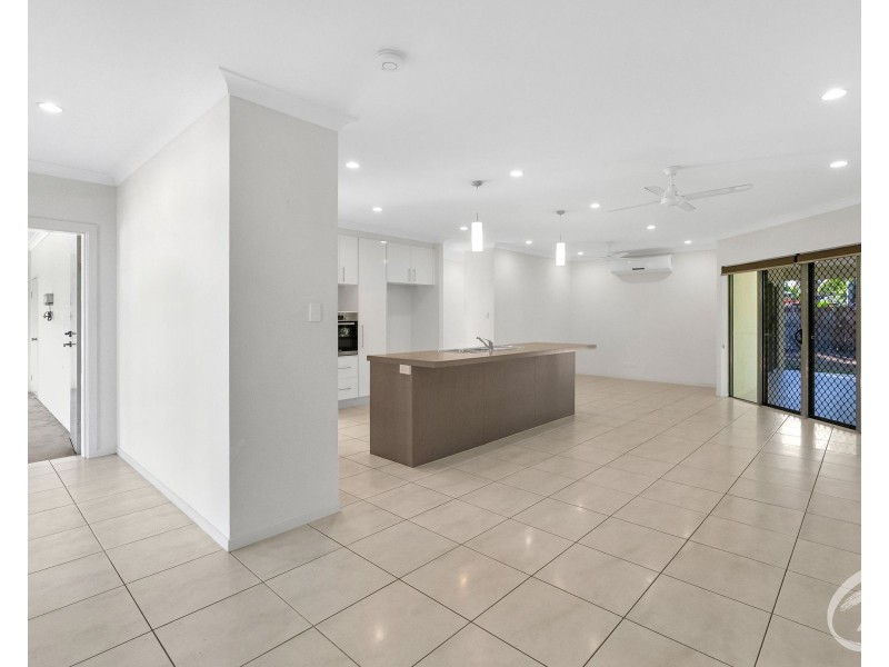 2 Oakville Parade, Trinity Park QLD 4879