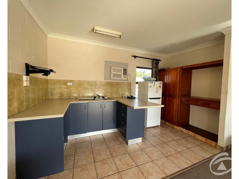 12/35-37 Bruce Highway, Edmonton QLD 4869