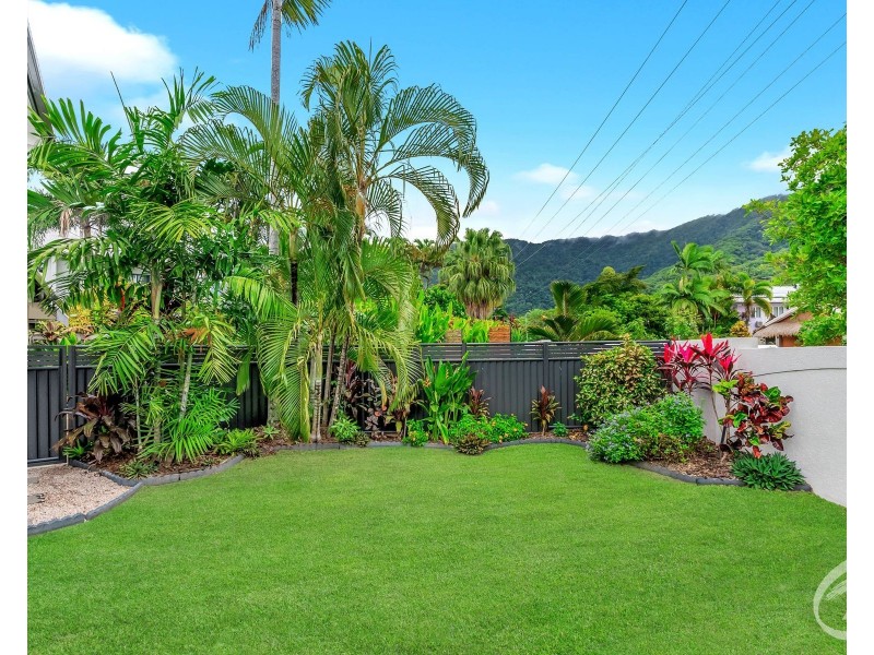 10/71-73 Cedar Road, Palm Cove QLD 4879