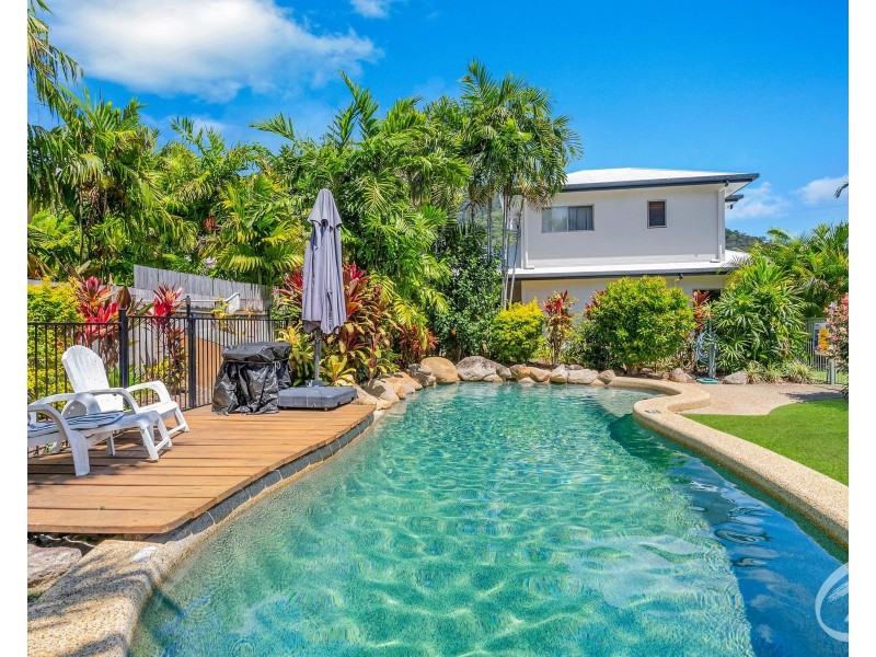 10/71-73 Cedar Road, Palm Cove QLD 4879