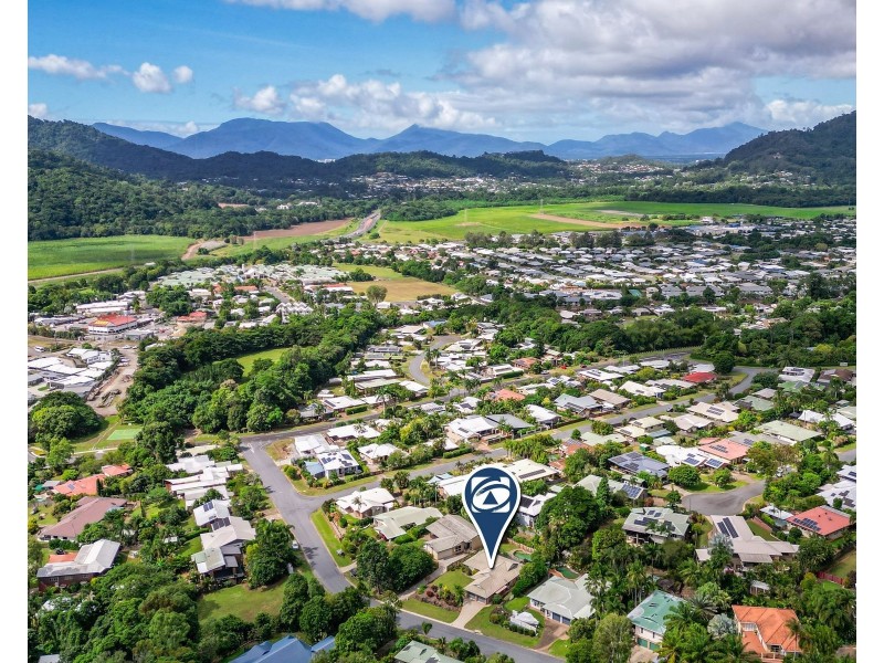 15 Eugenia Crescent, Redlynch QLD 4870