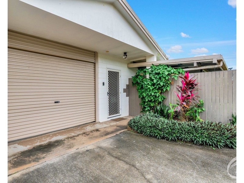 2/4 Farmer Street, Edmonton QLD 4869