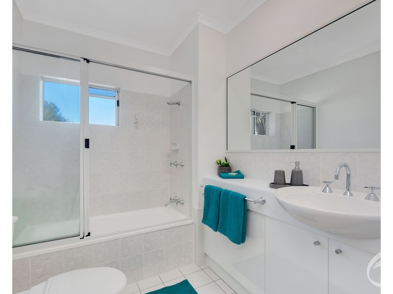 55/201-203 Mayers Street, Manoora QLD 4870