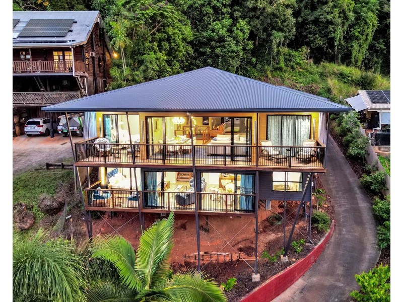 267 Toogood Road, Bayview Heights QLD 4868