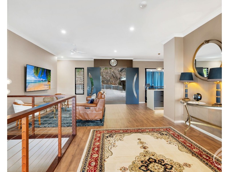 267 Toogood Road, Bayview Heights QLD 4868