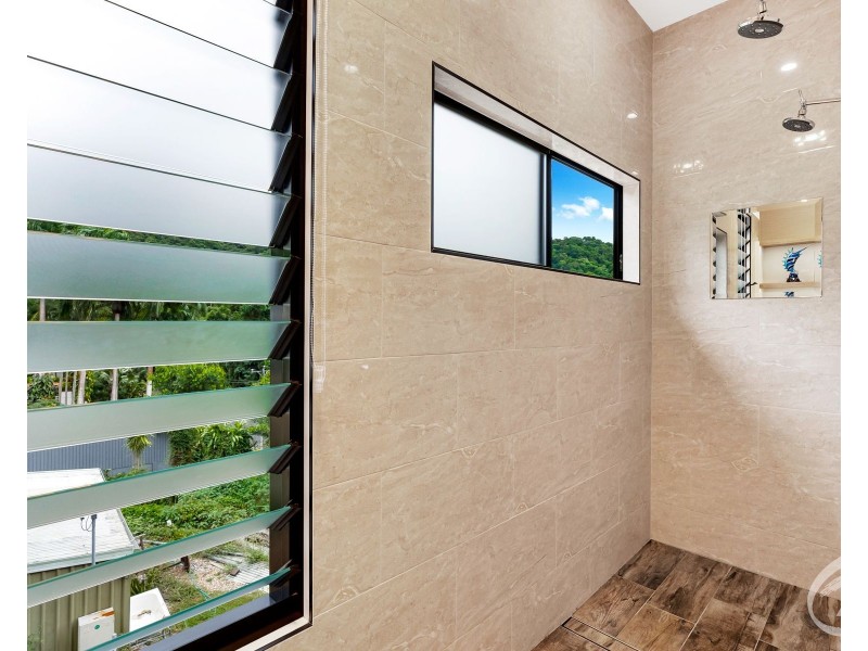 267 Toogood Road, Bayview Heights QLD 4868