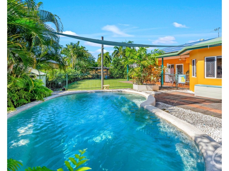 14 Ibis Close, Kewarra Beach QLD 4879