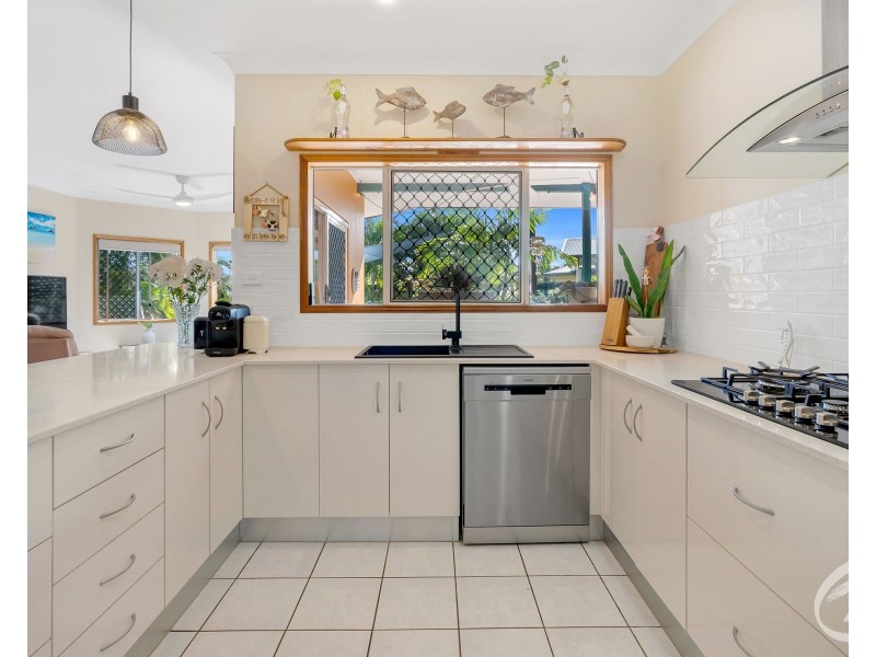 14 Ibis Close, Kewarra Beach QLD 4879