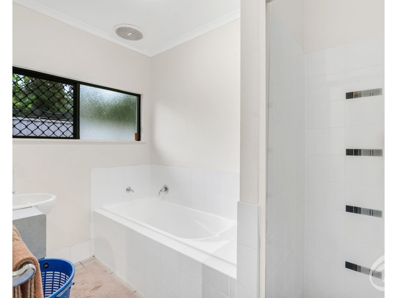 8 Nindii Close, Edmonton QLD 4869