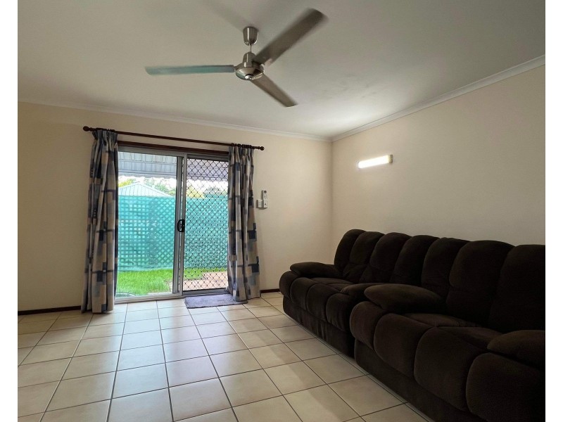 18/473-479 McCoombe Street, Mooroobool QLD 4870