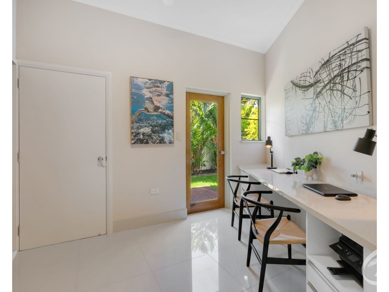 11 Green Avenue, Kewarra Beach QLD 4879