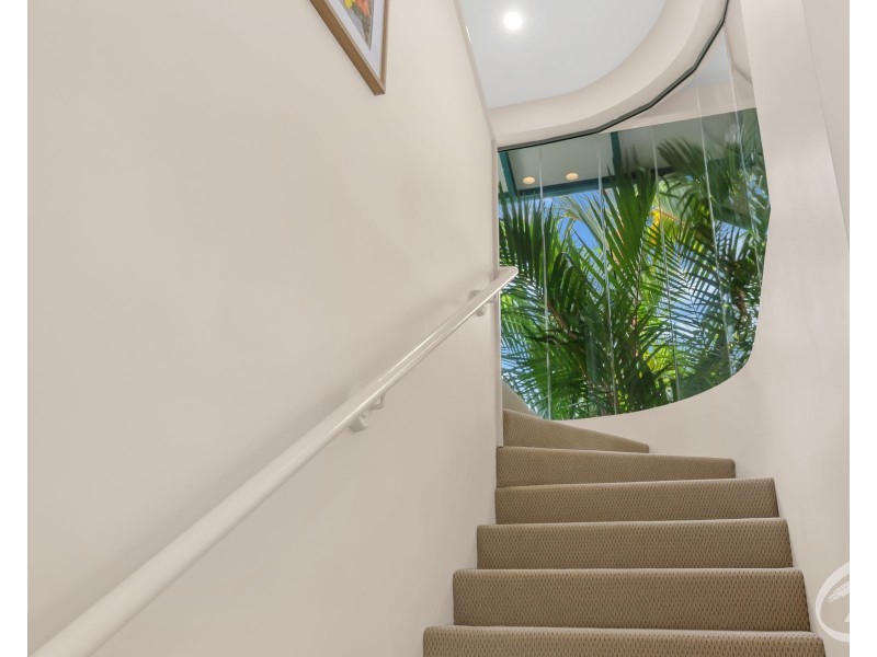 11 Green Avenue, Kewarra Beach QLD 4879