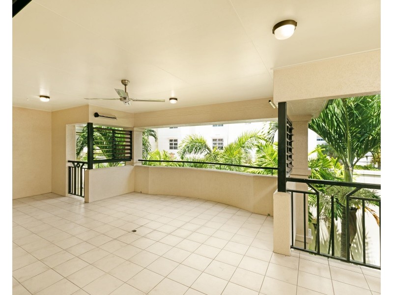 12/75 Spence Street, Cairns City QLD 4870