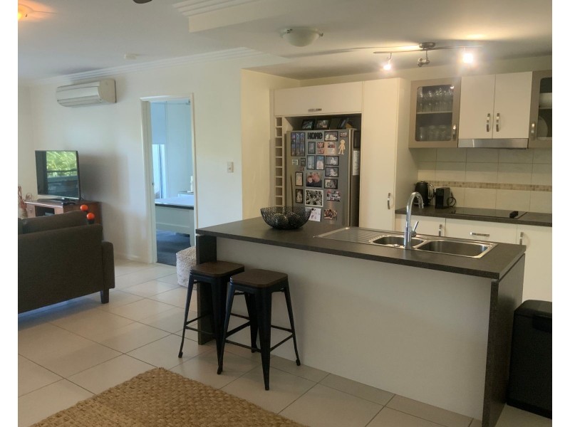 45/9-15 McLean Street, Cairns North QLD 4870