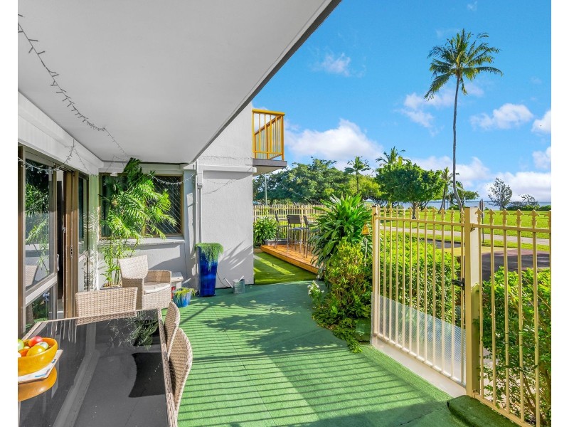 1/249-255 Esplanade, Cairns North QLD 4870