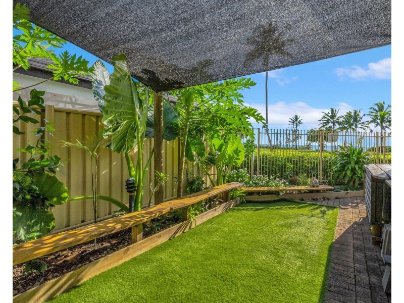 1/249-255 Esplanade, Cairns North QLD 4870