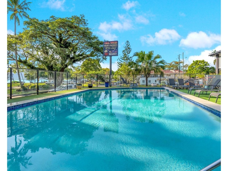 1/249-255 Esplanade, Cairns North QLD 4870