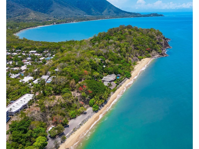 1/106 Moore Street, Trinity Beach QLD 4879