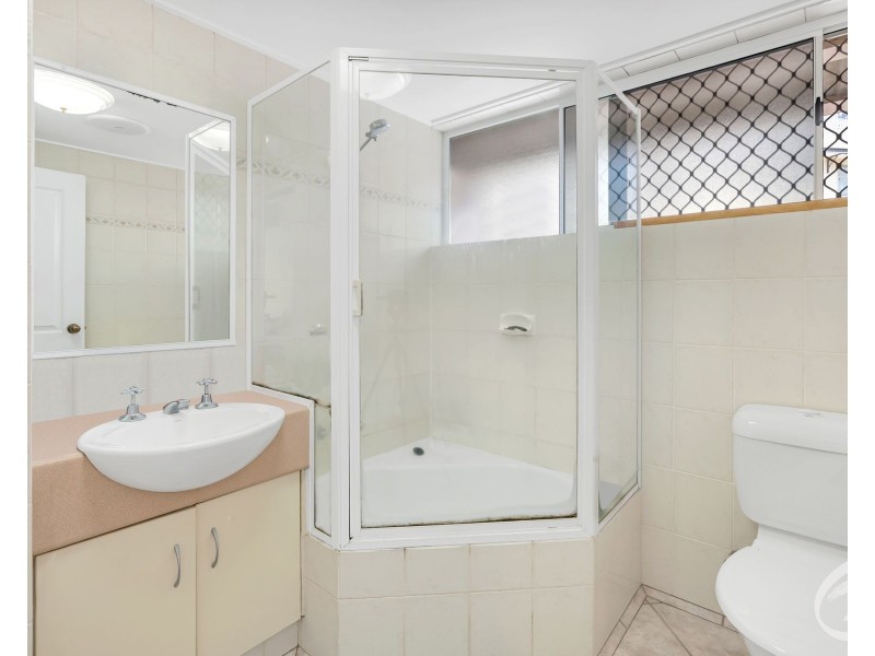 1/23 Digger Street, Cairns North QLD 4870