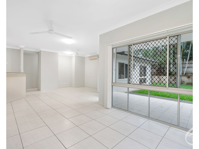 14 Beck Close, Bentley Park QLD 4869