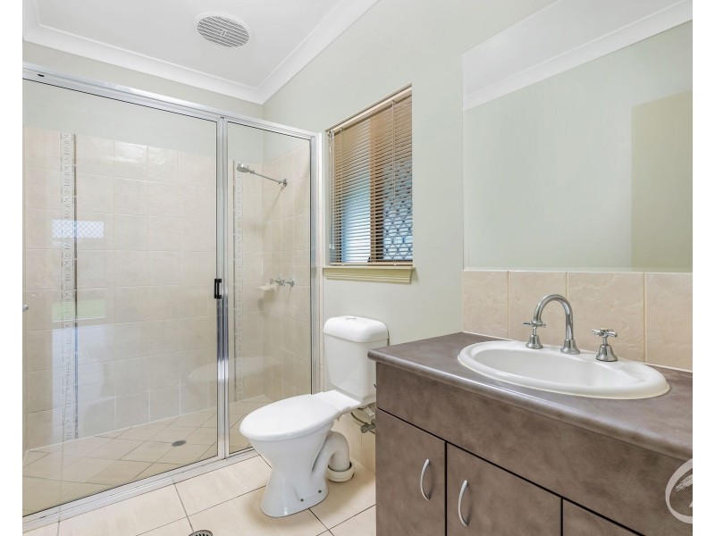 14 Beck Close, Bentley Park QLD 4869