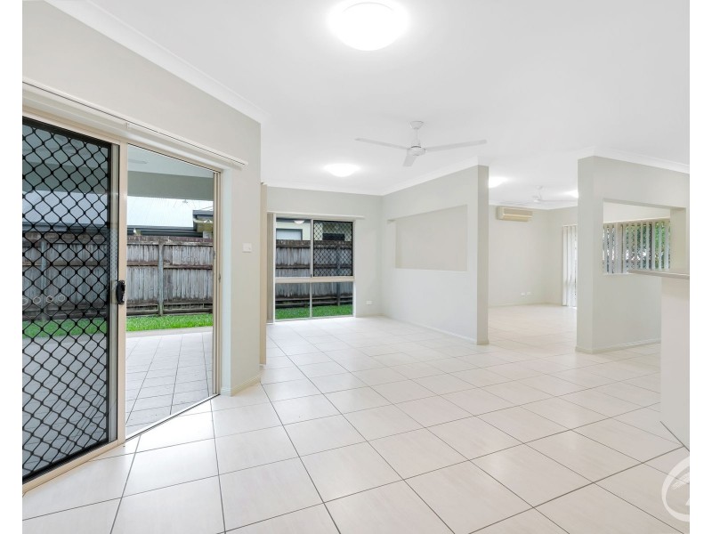 14 Beck Close, Bentley Park QLD 4869