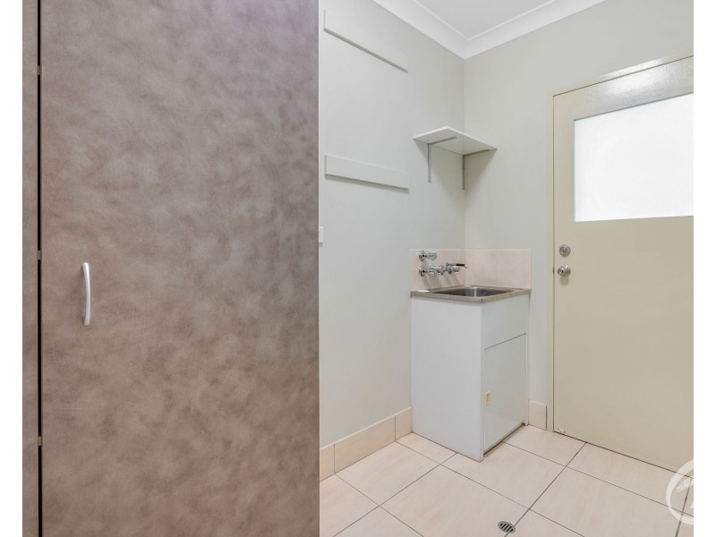 14 Beck Close, Bentley Park QLD 4869