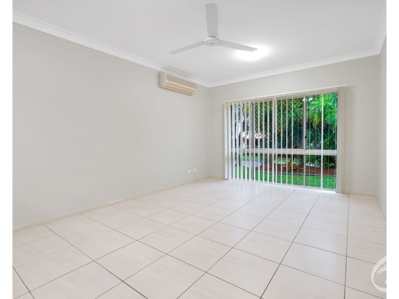 14 Beck Close, Bentley Park QLD 4869