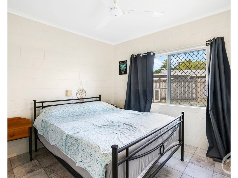 1/8 Denman Close, Manoora QLD 4870