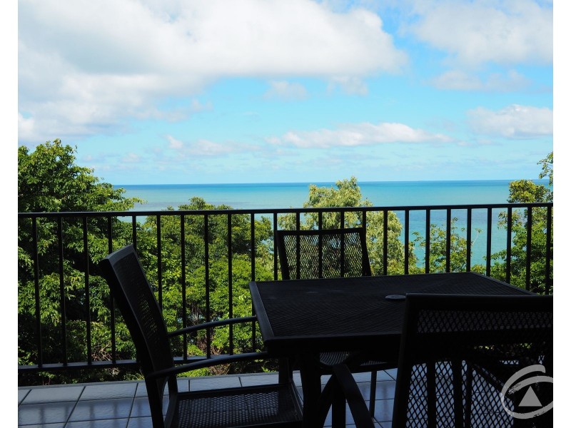 206/92-94 Moore Street, Trinity Beach QLD 4879