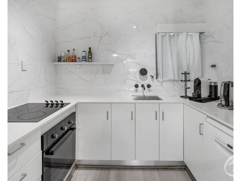 2/200 Grafton Street, Cairns City QLD 4870