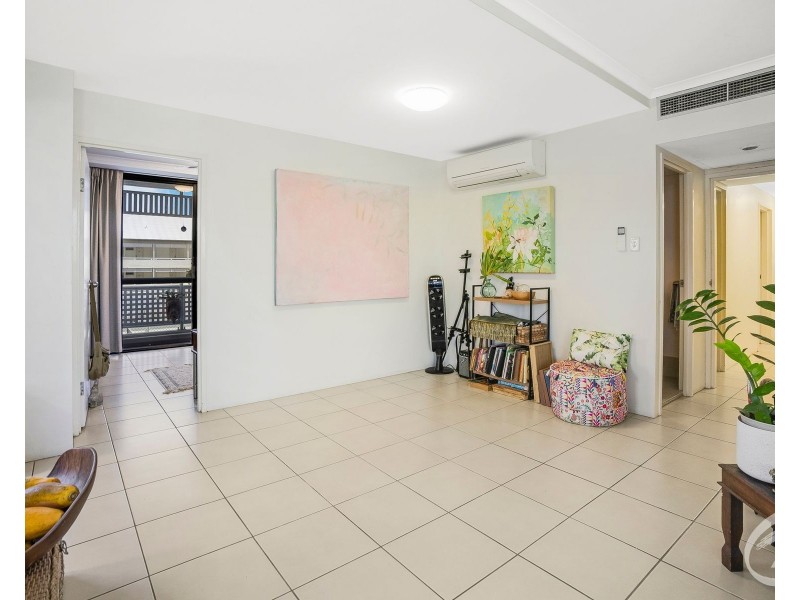 34/219-225 Abbott Street, Cairns North QLD 4870