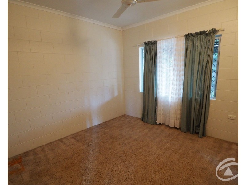 6-8 Berrima Street, Mount Sheridan QLD 4868