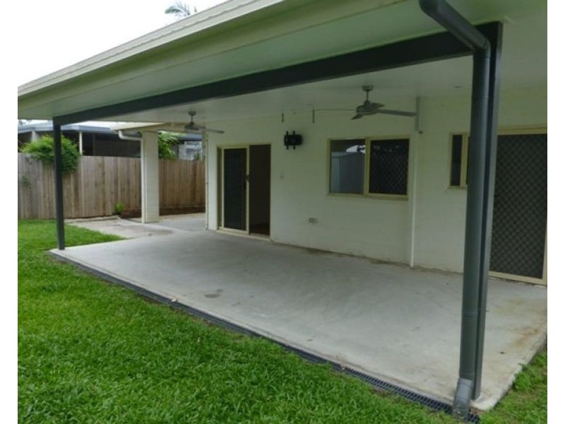 9A Mahab Street, Kewarra Beach QLD 4879