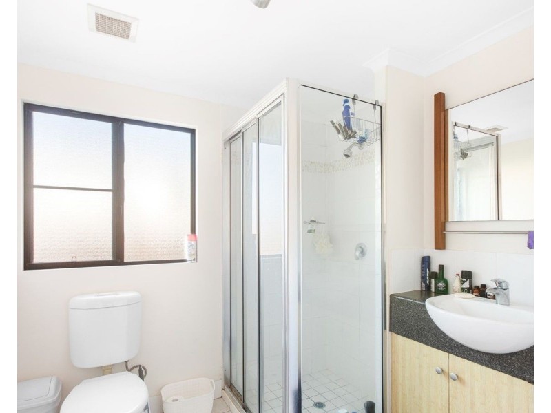 7/38 Digger Street, Cairns North QLD 4870