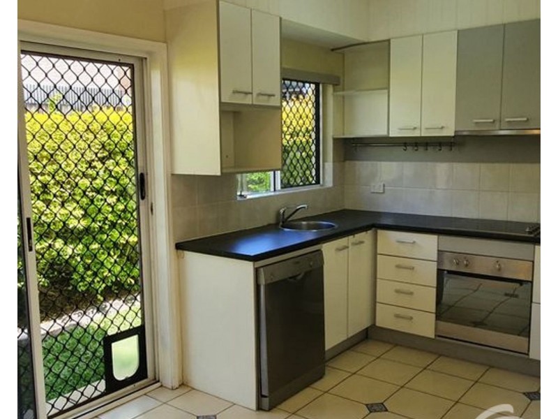 7 Rainy Mountain Place, Smithfield QLD 4878