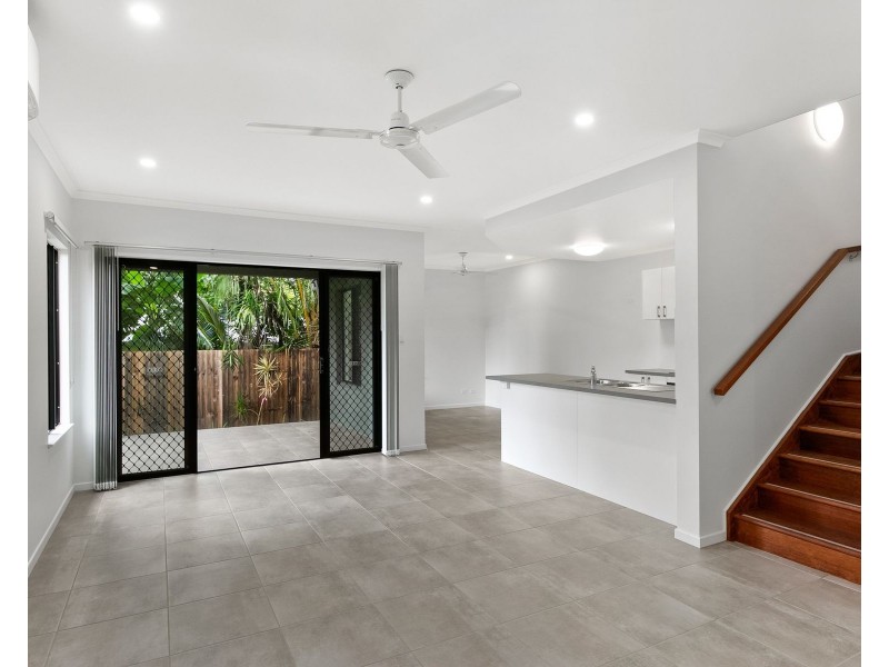 4/8 Marr Street, Edmonton QLD 4869