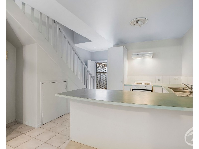 11/38 Springfield Crescent, Manoora QLD 4870